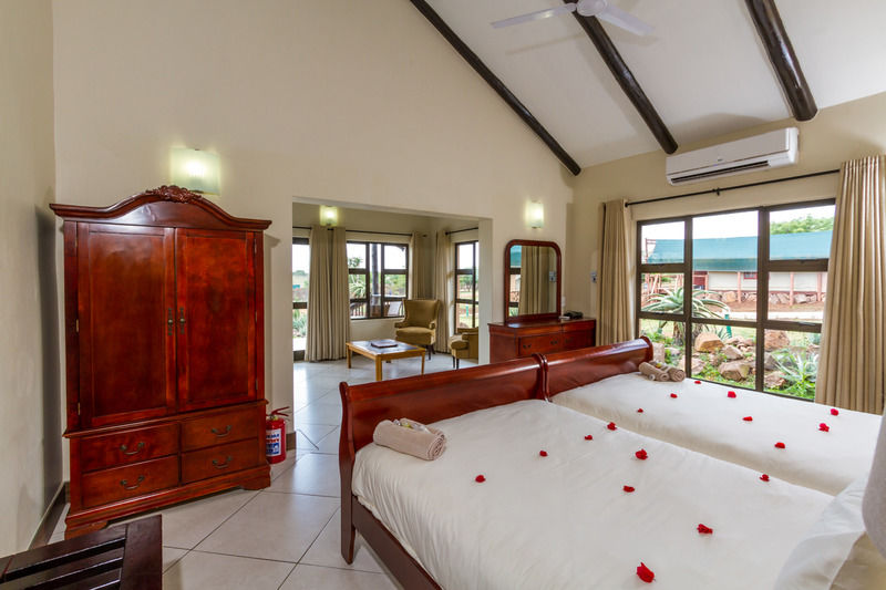 Zulu Nyala Game Lodge Hluhluwe Zewnętrze zdjęcie